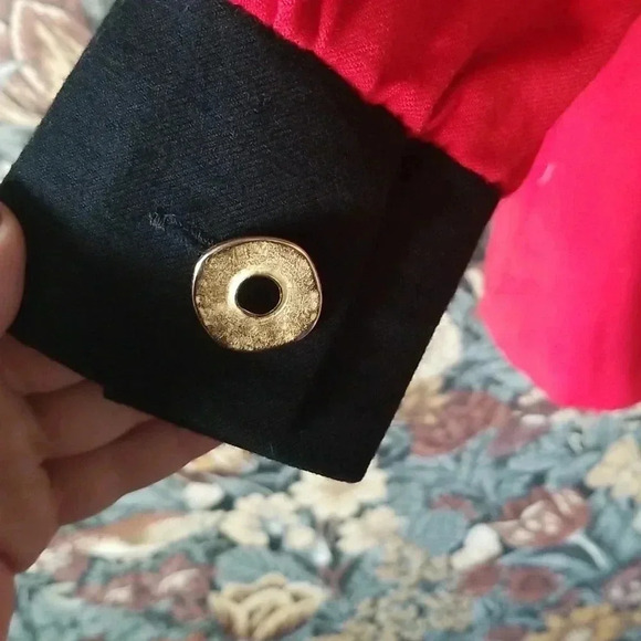 Vintage wool red jacket with black  collar - Picture 4 of 5